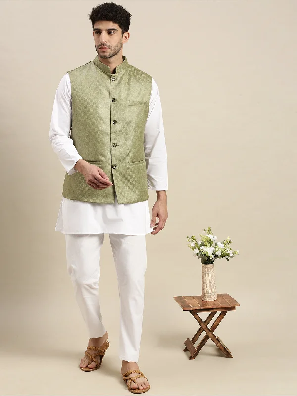 Elevated Streetwear Mens Ethnic Jacket with Kurta Pyjama Set DD8