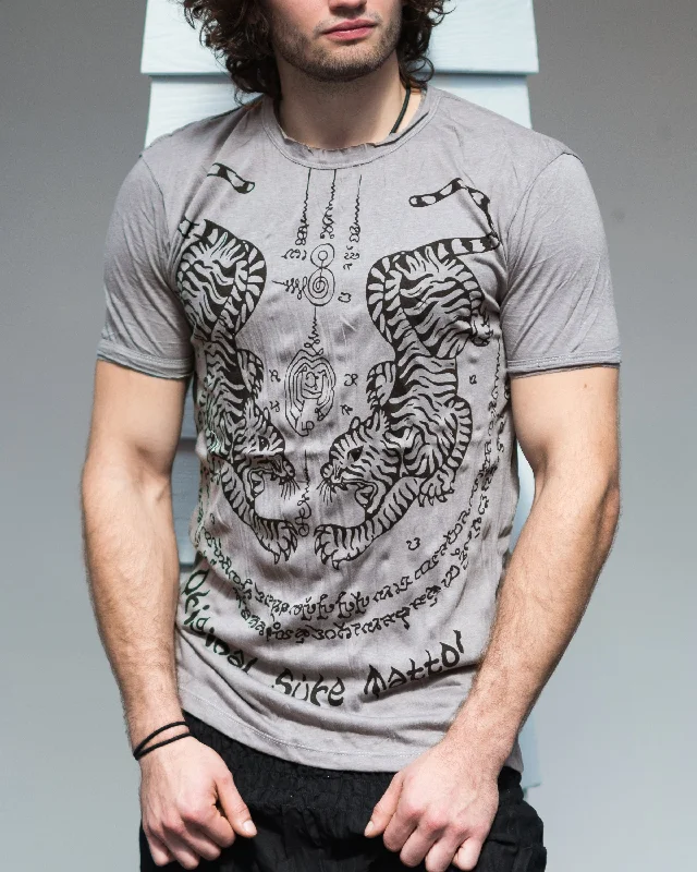 Minimal Earthy Mens Thai Tattoo T-Shirt in Gray