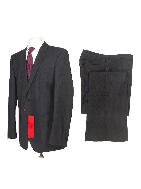 Elegant Monochrome Hugo Boss Mens 42L Charcoal Plaid 100% Wool Slim Fit Two Piece Suit