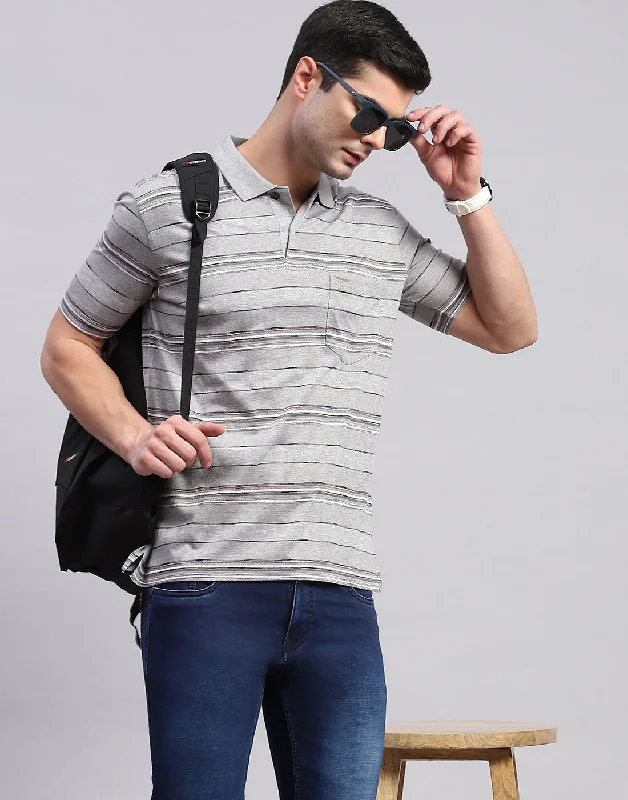 Contemporary Outfit Men Grey Stripe Polo Collar Half Sleeve T-Shirt