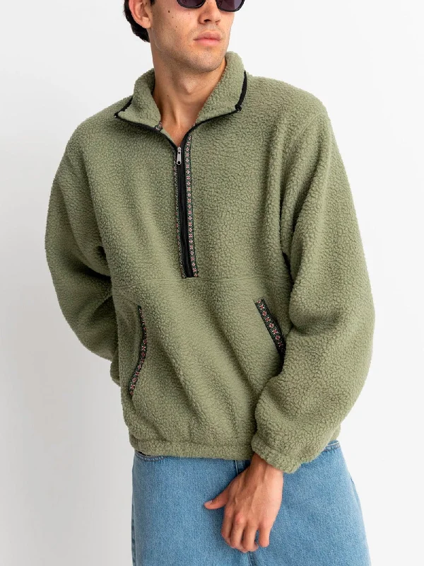 Preppy Minimalism Sherpa Sweater