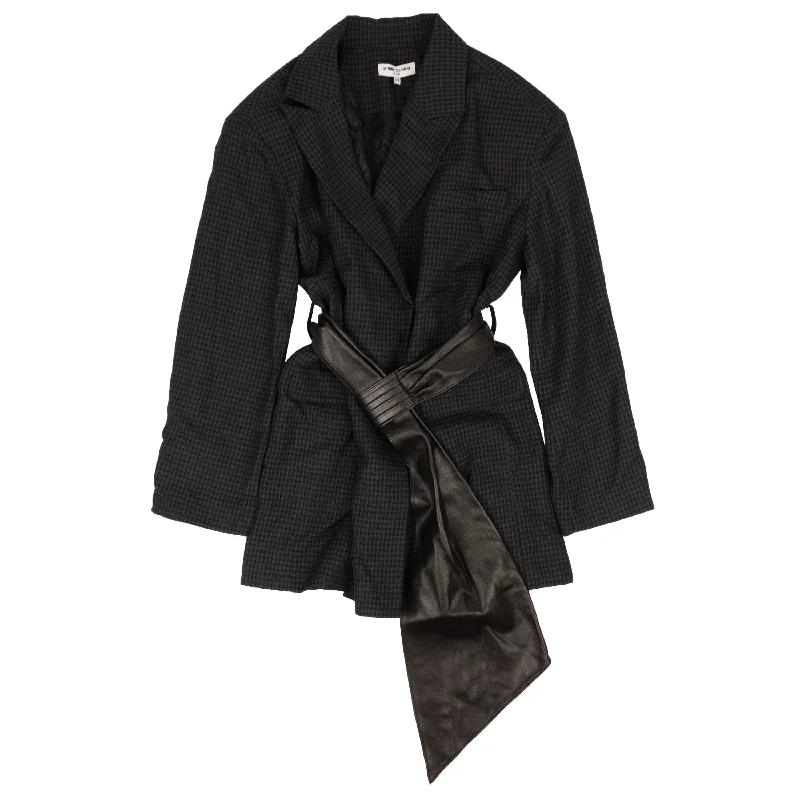 Earthy Minimalism Layered Outfits Opening Ceremony Belted Oversized Blazer - Navy