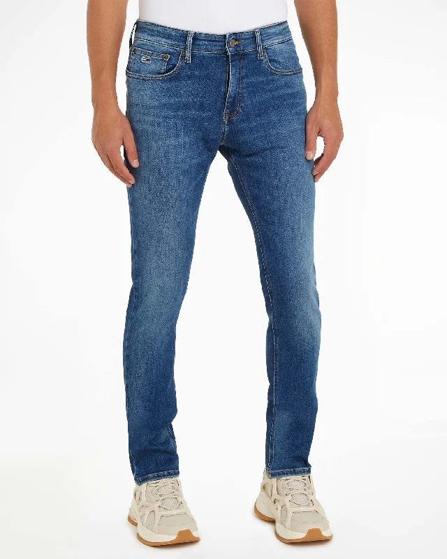 Scanton Slim Jeans in Denim Medium