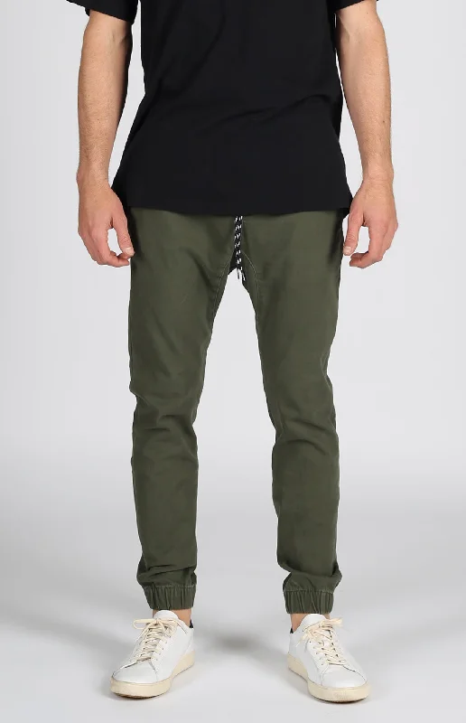 Structured Casual Weekend Jogger 2.0 | Olive